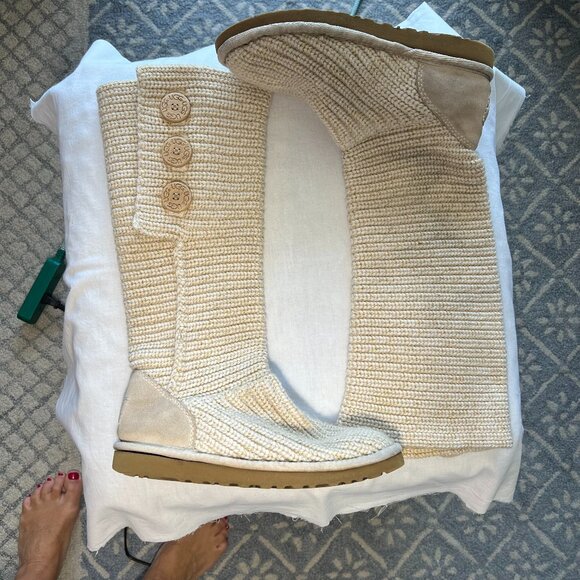 Ugg Knit Cardy Boot Size 8 - Picture 1 of 9